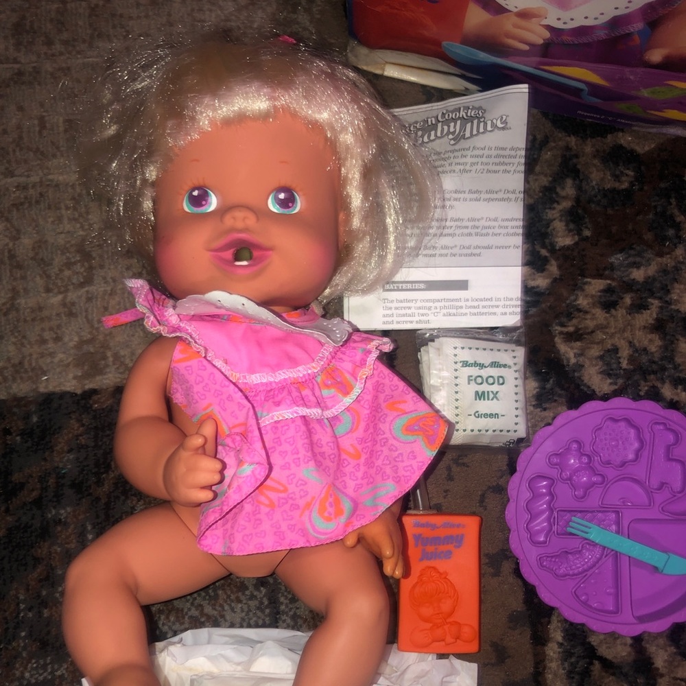 1995 Baby Alive Doll Juice ‘n Cookies Vintage 15”
